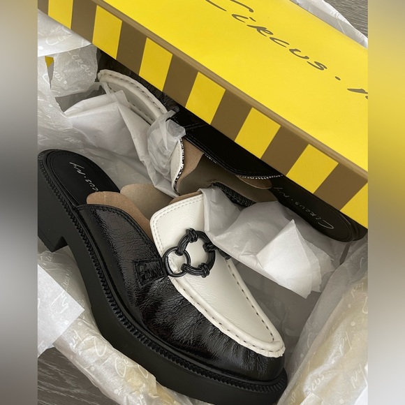 Circus NY Platform mules - Picture 6 of 9